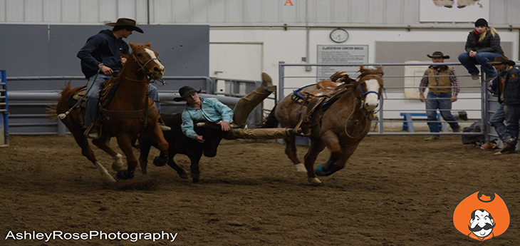 Rustlers Compete at Gillette Rodeo