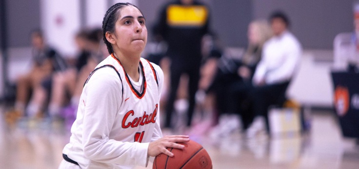 Women's Basketball Pick Up First Win Over Gillette Since 2018